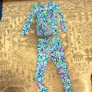 EUC Lilly Pulitzer pjs